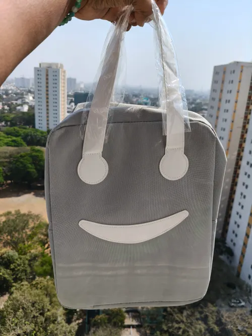 Smile Insulated Lunch Bag